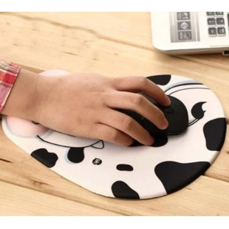 Vaca bonito dos desenhos animados Esquilo Mouse Pad Com Tecido Silicone descanso de pulso criativo de pulso Protector Skidproof mouse pad para o jogo Trabalho