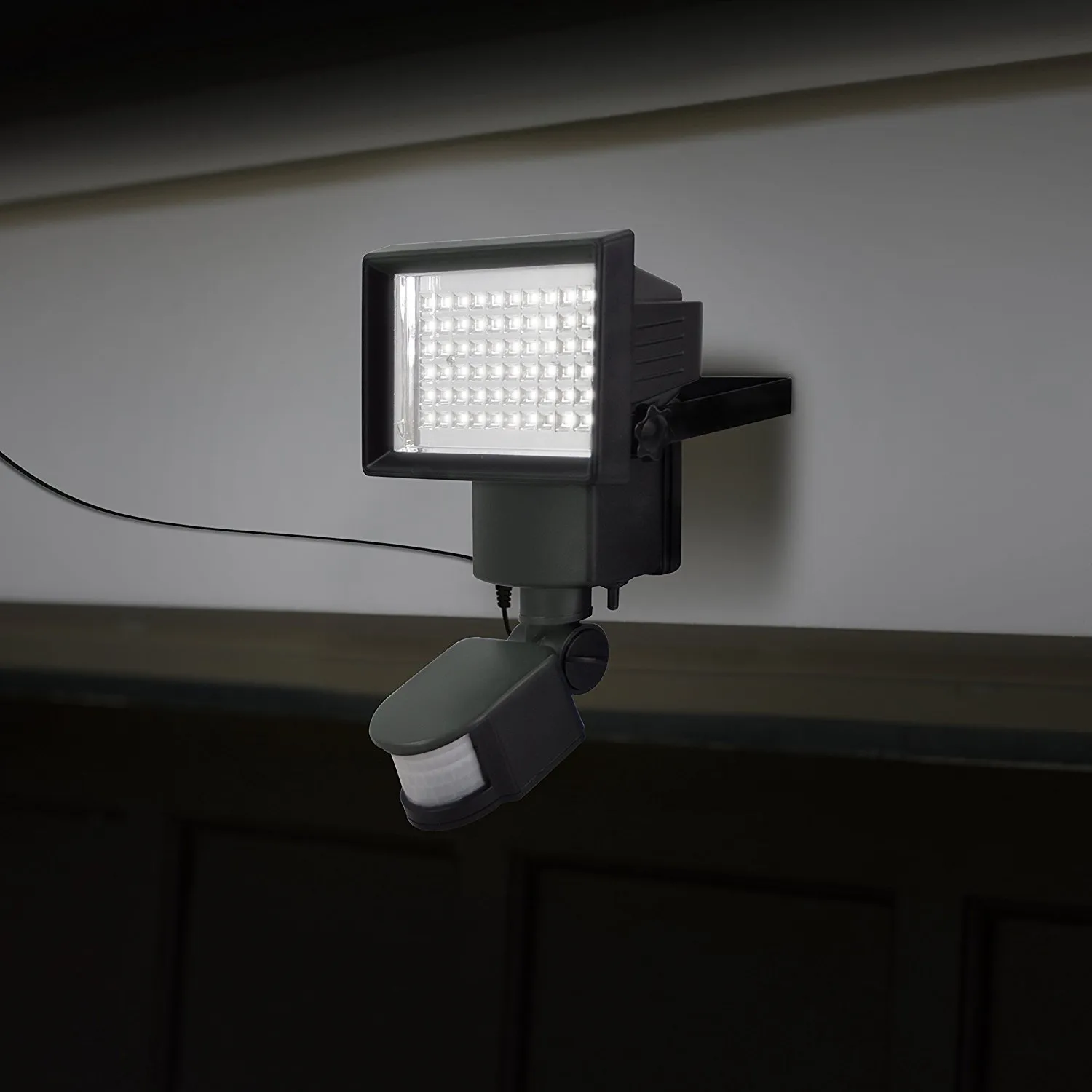 Painel Solar Holofote LED Luz de Inundação Solar Ao Ar Livre Segurança PIR Sensor De Movimento 60 LEDs Jardim Caminho De Emergência Lâmpada de Parede