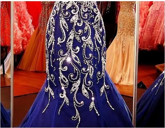 2017 Nuovi abiti da sera di lusso sexy Bling perline di cristallo Sweetheart Navy Blue Tulle Mermaid Sweep Train Prom Abiti da festa Abiti personalizzati