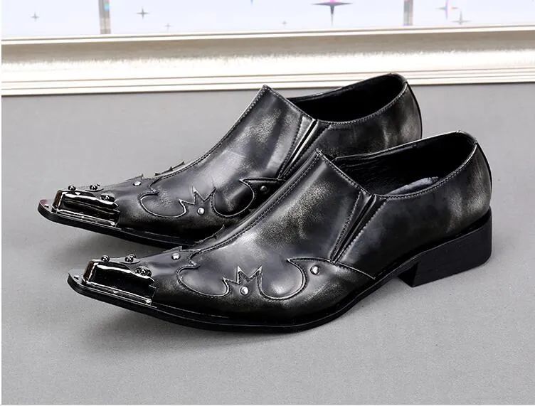 Italy Luxury Fashion Men's Dress Wedding Shoes Carved Men Genuine Leather Shoes Male Casual Oxfords Flats Shoes Chaussure Homme