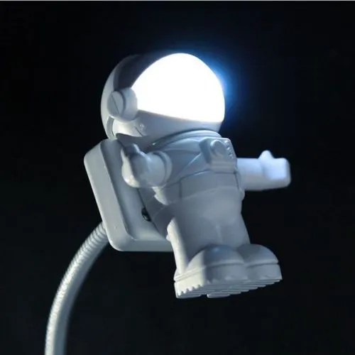 Novelbelysning ledde yttre rymden astronaut USB Night Light Switch Creative Nightlight Light