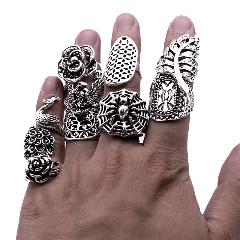 Partihandel Massor Blandade 25st Gotiska Tribal Lady Kvinnor Skuren Topquality Vintage Brons Antiqued Silver Barock Ringar