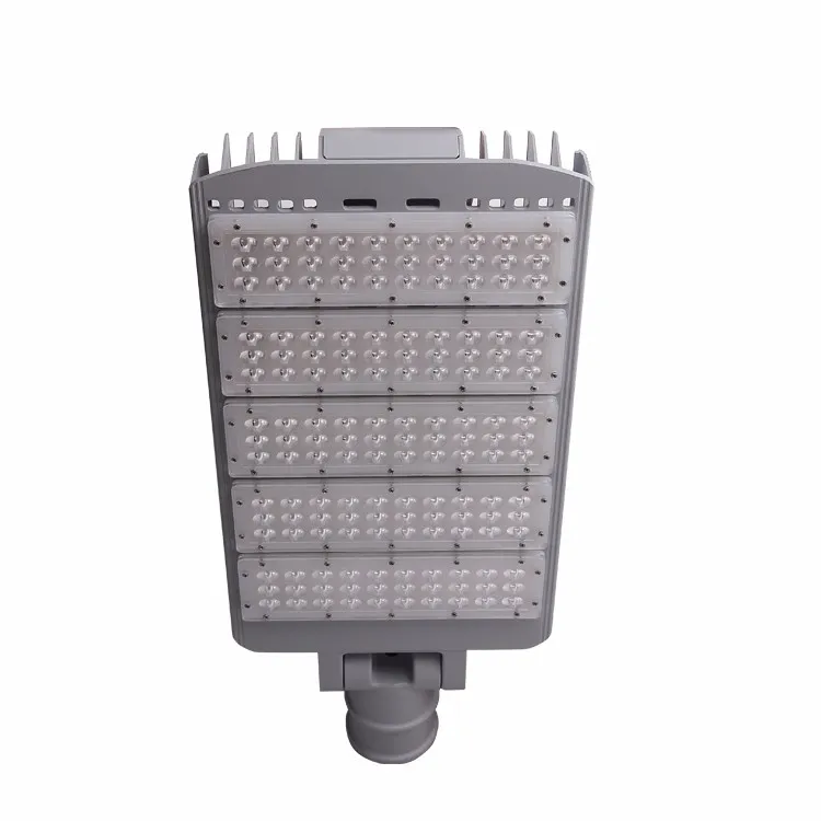 Módulo de luz de calle LED de diseño más nuevo CE RoHS 80w 150W 190w 240W luces de calle de luz de calle led solar al aire libre alumbrado público 888