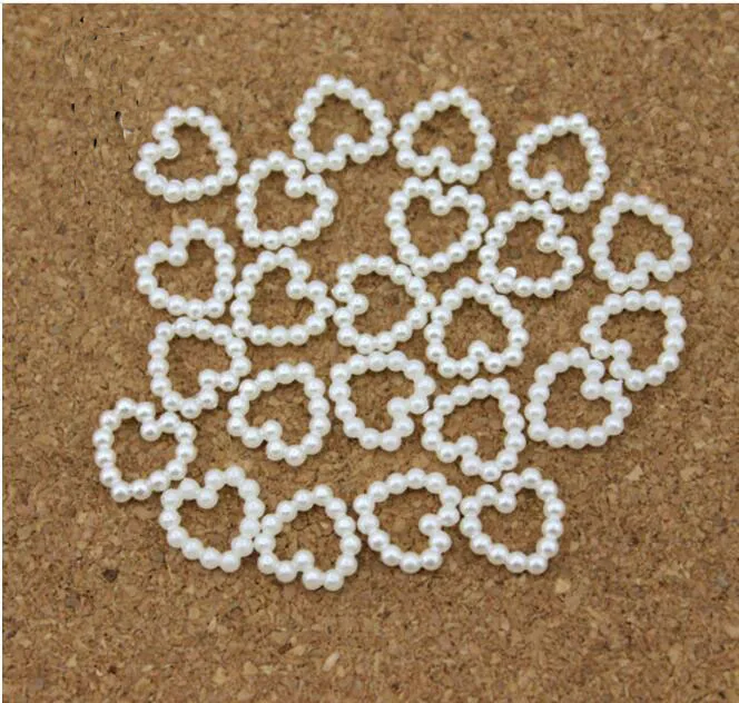 Nouveau Design blanc perle perles en forme de coeur bricolage épingle à cheveux accessoires perle téléphone mariage fabrication de cartes artisanat 11mm * 11mm 2016 HOT