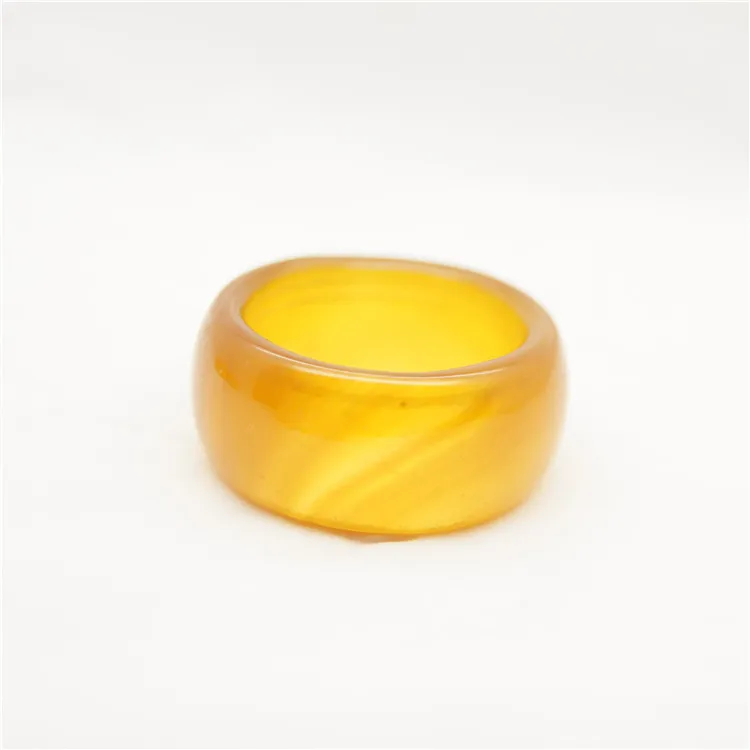 Högkvalitativ naturlig orange agat, handskuren, attraktiv ring.