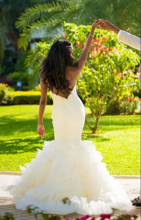 African 2018 Sweetheart Backless Satin Mermaid Wedding Dresses With Ruffle Tiered Long Bridal Gowns Custom Made From China EN12095