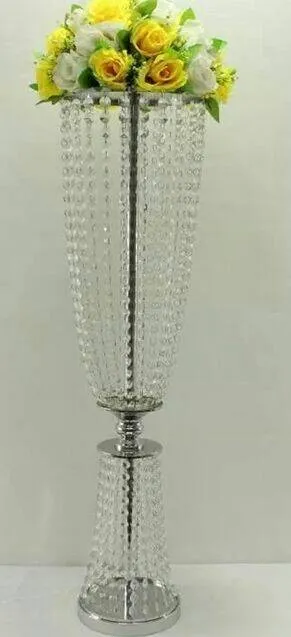 centrotavola fiori da sposa in cristallo con perline acriliche appese di lusso alto in vendita1