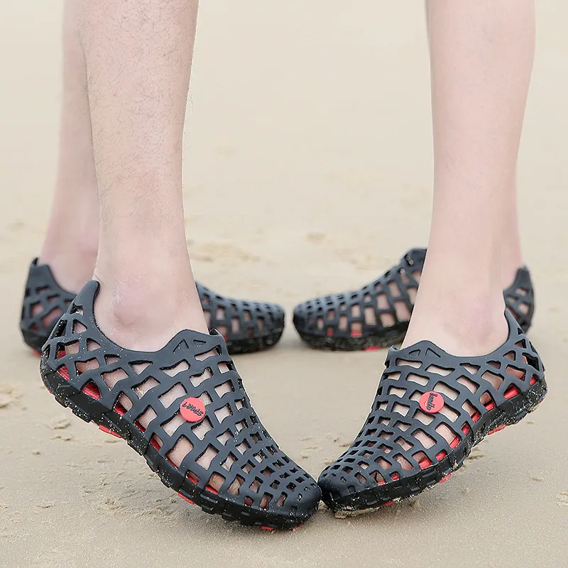Новые повседневные мужчины сандалии модные пластиковые женские сандалии летние пляжные туфли водяные туфли для женских мужских тапочек хорошего качества99999982616250