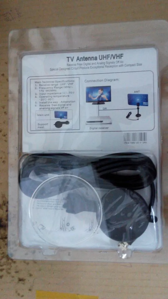 Antenna TV digitale interna HDTV DTV HD VHF UHF Design piatto ad alto guadagno US/EU Plug Nuovo ricevitore antenna TV Spedizione gratuita