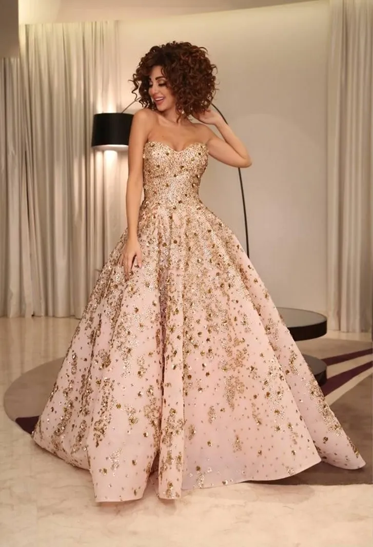 100% Real Image Ball Gown Evening Dresses Sweetheart Sequins Crystal Appliques Satin Myriam Fares Celebrity Dresses Formal Prom Dress