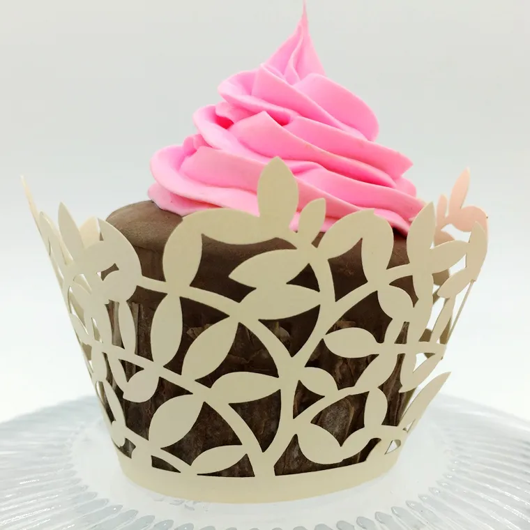 Faveurs de mariage feuille découpée au Laser dentelle crème tasse gâteau emballage emballages de Cupcake pour mariage fête d'anniversaire décoration par 