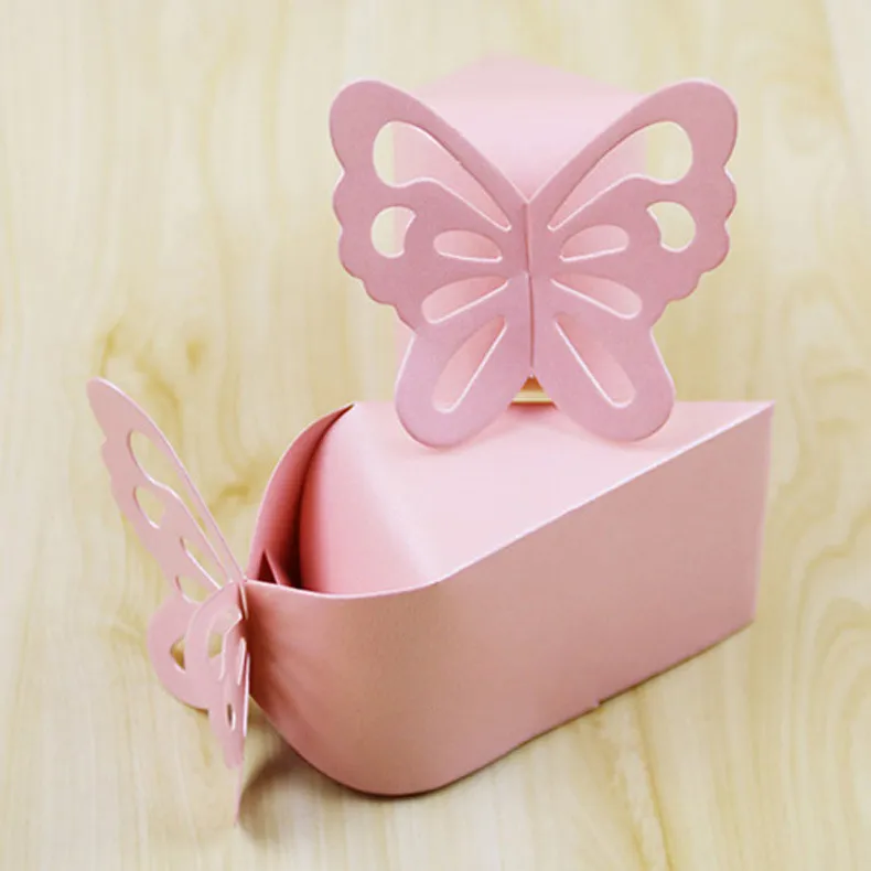 Butterfly presentförpackningar bröllop favoriserar bröllop favoriserar lila bröllop favor boxfavoriter, kan göra en tårta