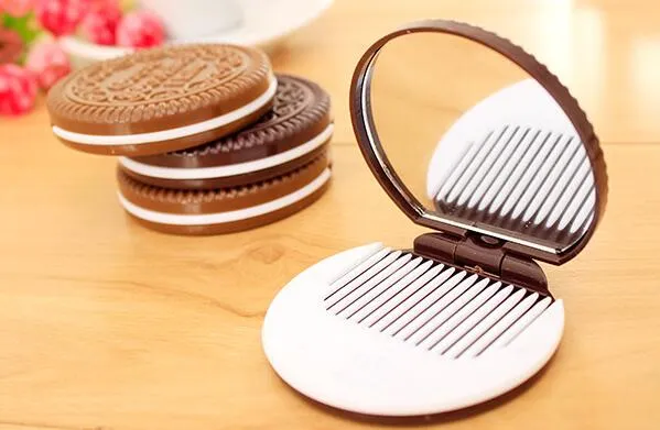 Mini espelho de mão portátil bonito Cocoa cookies bolso espelho compacto com pente Makeup Tools 2 cores i como