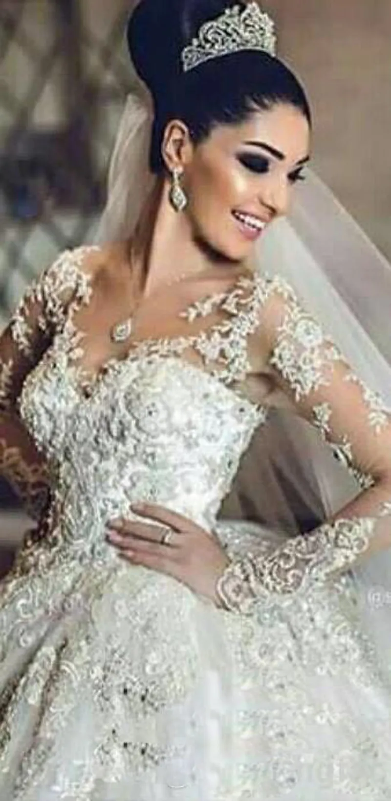 Kant Dhgate VIP bescheiden Trouwjurken Luxe Kathedraal Treinillusie Lange Mouwen Bruidsjurken Beaded Saoedi-Arabische vestidos de Noiva