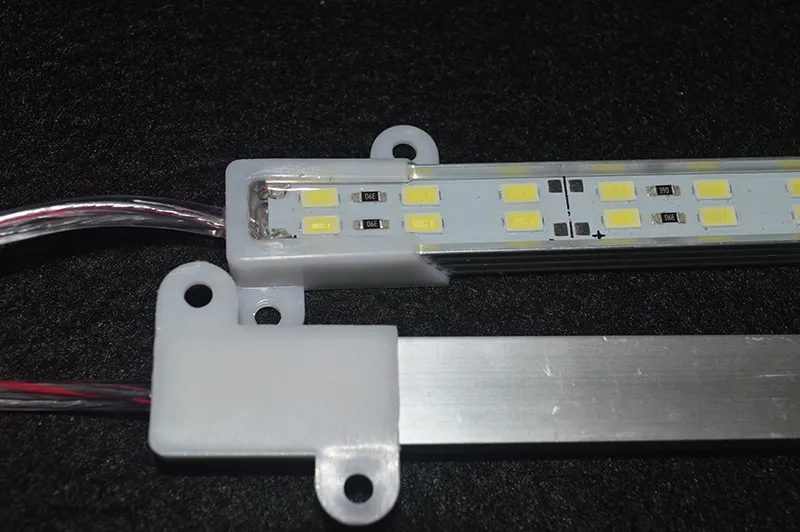 Vattentät 5630 SMD 50cm 100cm 72 144LED Hard Rigid Stripskåp Bar Ljus Ren Vit Varm Vit med lock DC12V