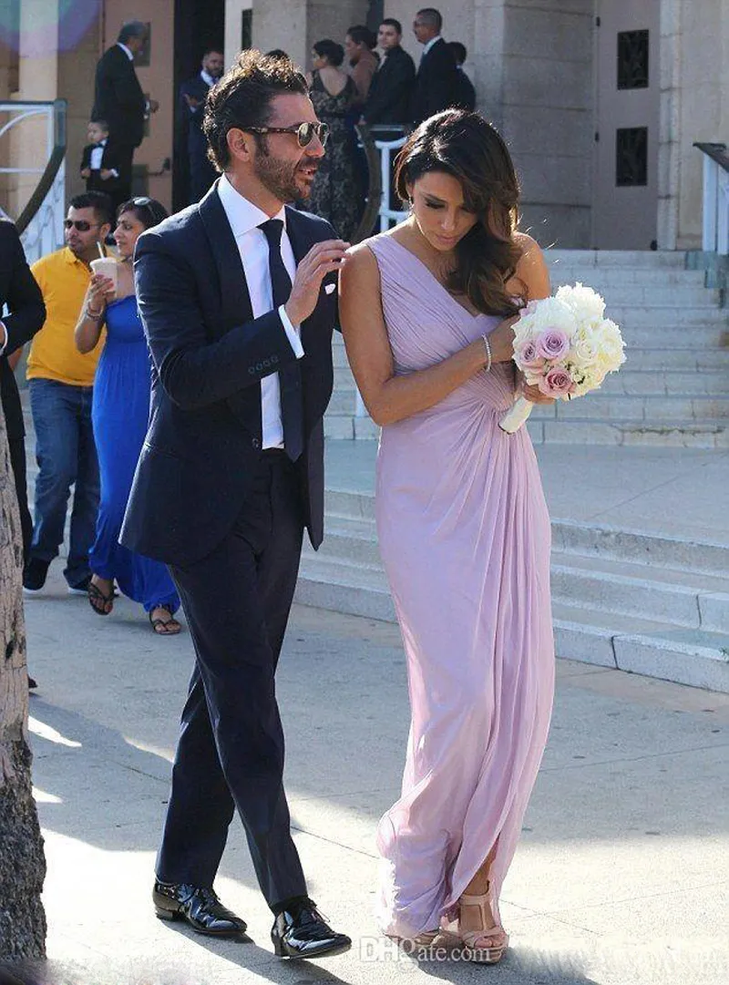 Robe de demoiselle d'honneur asymétrique épaule dénudée, tenue de demoiselle d'honneur plissée violet clair, bon marché, fendue sur le devant, fermeture éclair au dos, robes de soirée pour mariage