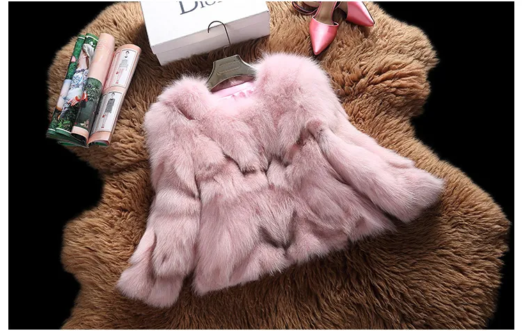 شتاء جديد أزياء النساء الكامل الكامل Pelt Natural Natural Fox Fur ثلاث أربع جمل O-teck متدرج اللون الدافئ سماكة معطف فرو قصير casacos smlxl