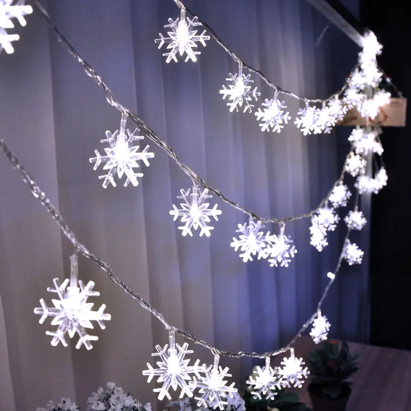 10M 70LED luci natalizie lampada a fiocco di neve AC 220V illuminazione natalizia per luci della stringa per tende esterne / decorazioni per feste di matrimonio