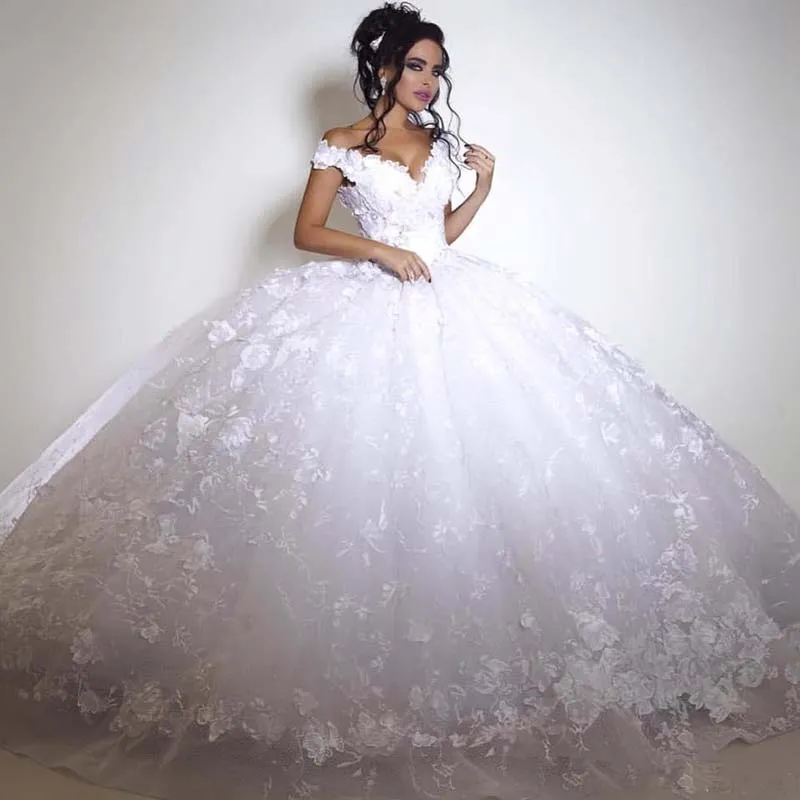 2017 Custom Made Wedding Dresses Dubai Italy Pictures Ball Gown Bridal Tulle Lace Beadings Gorgeous High Quality Princess Wedding Dress