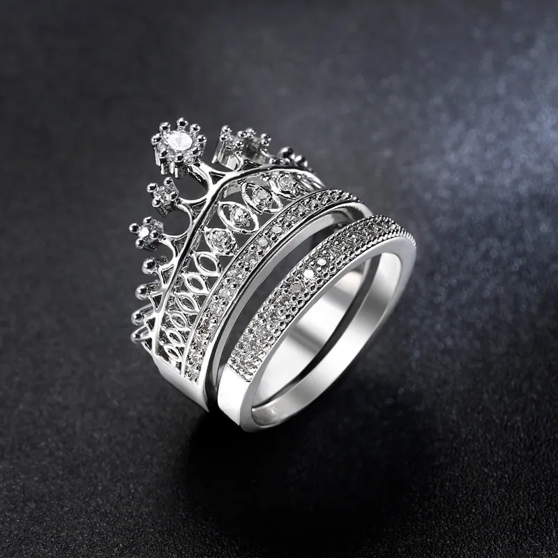 SZ610 Crown Diamiamique Clear Cz White Gold rempli de fiançailles de mariage Ring Set5962736