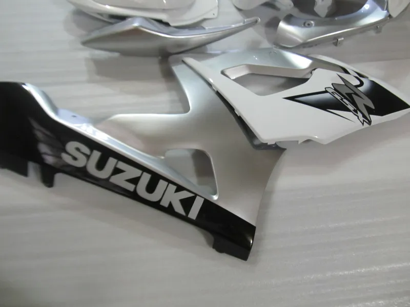 Spritzgegossene Kunststoffverkleidungen für SUZUKI GSXR 1000 2005 2006 weiß silber Verkleidungssatz GSXR1000 05 06 UT23