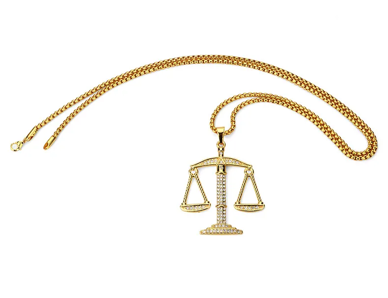 Justice Balance Scales Colar com Pingente Moda Cor Dourada Charme Homens Mulheres Pedra CZ Strass Cristal Hiphop Jóias Liga212s