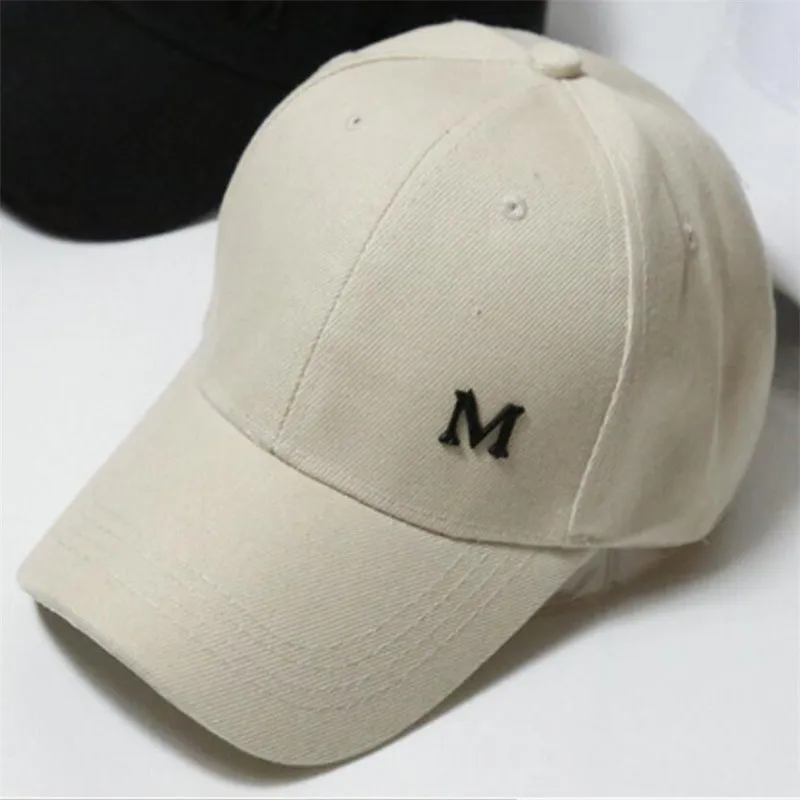 2017 I nuovissimi berretti da baseball modello M Charater Unisex Snapback Hip Hop Hat 8 colori disponibili