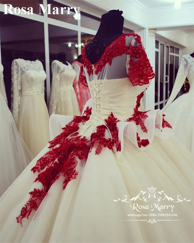 Red Lace Chapel Train Wedding Dresses 2024 Vintage Peplum Short Sleeves Pearl Plus Size Muslim Bridal Gown