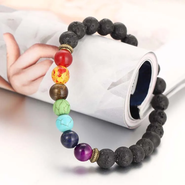 Moda 7 Chakra Pulsera Power Energy Pulsera Hombres Mujeres Moda Rock Lava Piedra Pulsera Mejor Vendedor Preferido