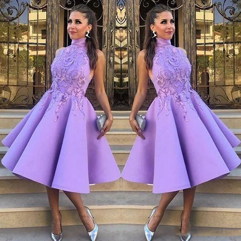 Celebrity High Neck Prom Dresses 2017 Krótki A-Line Herbata Długość Moda Dress Sukienka z aplikacją Teen Girl Suknie wieczorowe Suknie Koktajlowe