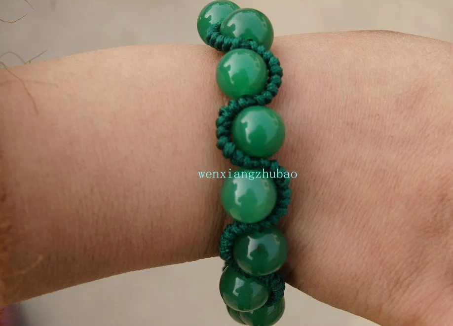 Grânulos de jade verde redondo de pura mão cobra pulseira de charme
