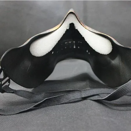 Maschera di plastica della mascella del teschio di orrore Maschera di fantasma del guerriero del guerriero dello scheletro umano mezzo volto schermato la festa di Halloween