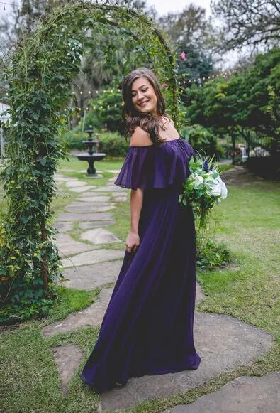 Boêmio Chiffon Roxo Fora Do Ombro Vestidos de Dama de Honra Longo 2017 Modesto Meia Manga Ruched Até O Chão Comprimento Dama De Honra Vestidos Personalizados EN9138