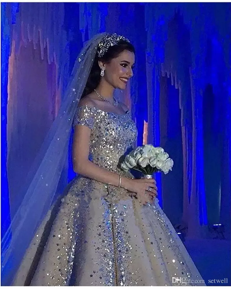 Luxus Saudi Arabisch Brautkleider Dubai Schulterfrei Champagner Kristall Perlen Brautkleider Vestido De Novia Maßgeschneidertes Hochzeitskleid