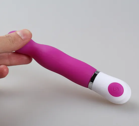 7 Hız G-spot Vibratörler Sessiz Su Geçirmez Titreşimli Meme Masaj Meme Kelepçeleri Yapay Penis Vibratör Klitoral Meme Stimülatörü Seks Oyuncak