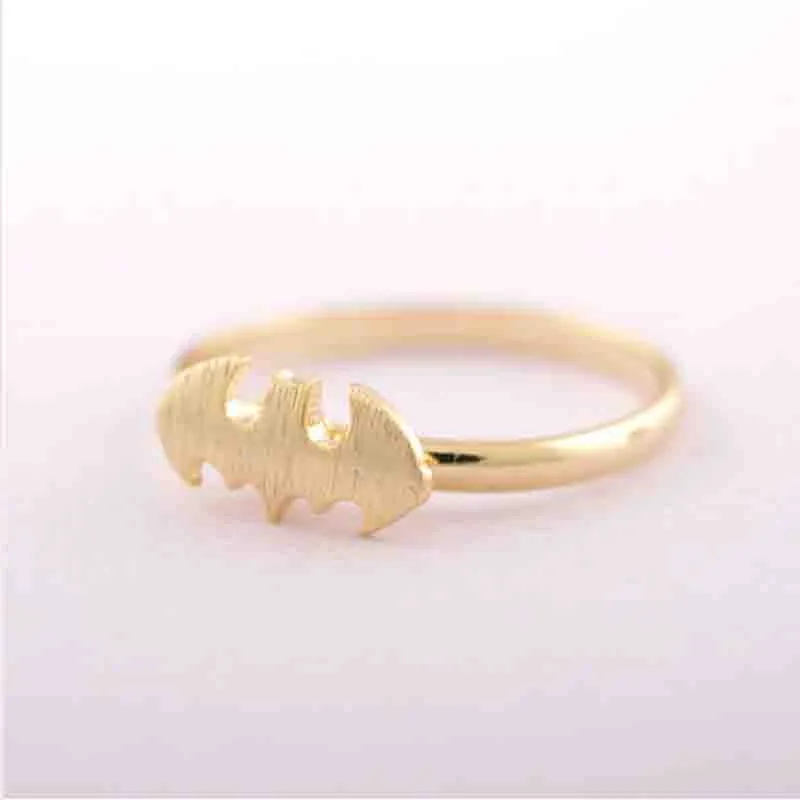 Everfast Factory Pris unika Bat Rings Silver Gold Rose Gold Plated Simple Fashion Rings for All Women Girl Can Mix Color EFR048