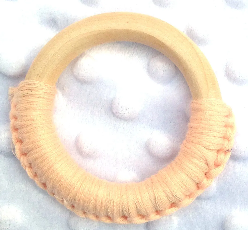 Newborn Safety Wooden cotton Teethers Nature Ring Baby Chew Circle Round Crochet Soothers Infant Training Ring Handmade toys6361473