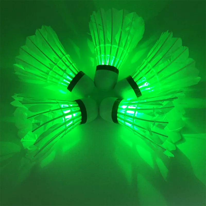 New Dark Night LED Badminton Shuttlecock Birdies Lighting Badminton Green Flashlight Novelty Lighting Colorful Badminton Light weight