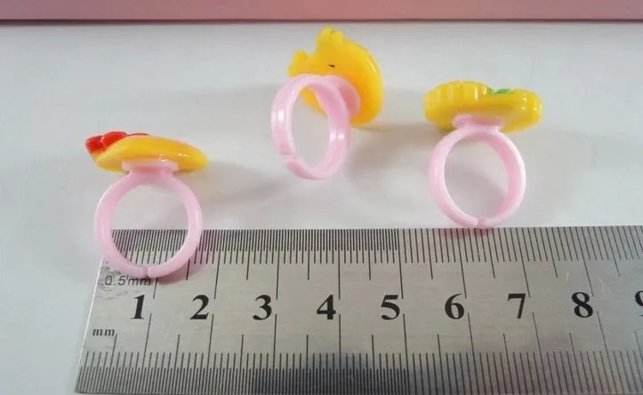 Candy Color Plastic Kids Rings For Girls Cartoon KT Cute Animal Rabbit Bear Children`S Day Jewelry For Christmas Gift