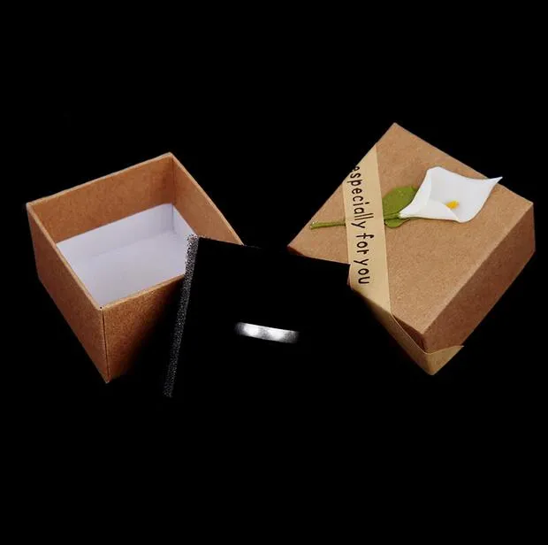 5.5*5.5CM Jewelry earring bracelet ring necklace Kraft paper gift boxes square Jewelry Sets Display Box flower case boxes