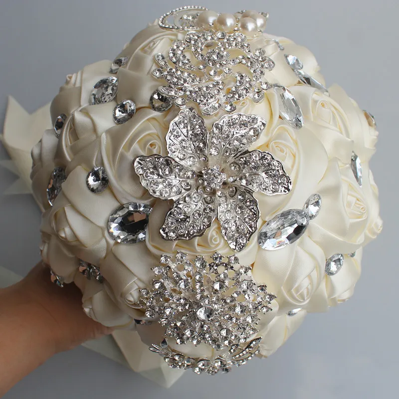 Ivory Wedding Bouquets Rose Artificial Sweet 15 Quinceanera Bouquet Crystal Silk Ribbon New Buque De Noiva W228B 6759290