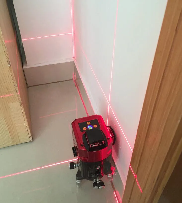 Freeshipping Akumulator 12 Linie 3D 635nm Laser Level 360 Cors Red Lazer Line