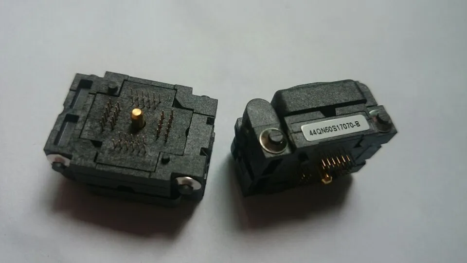 Plastronics QFN44Pin IC Test Socket 44QN50S17070 0.5mm Pitch Burn In Gniazdo