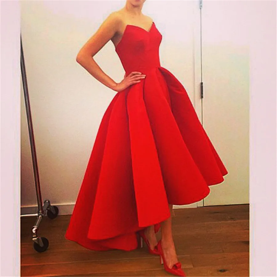 Sukienki na studniowe sukienki z czerwonymi balami wysoka satynowa satynowa suknia balowa o niskiej ukochanej sukienki imprezowe puchowa spódnica unikalna czerwona suknie wieczorowe vtidos arabskie sukienki