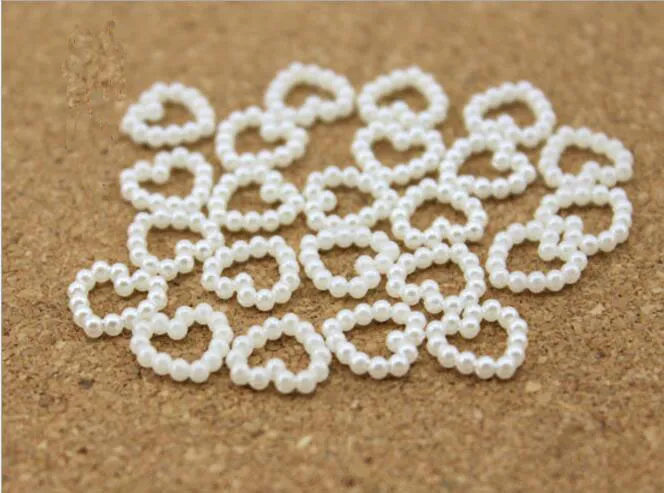 Nouveau Design blanc perle perles en forme de coeur bricolage épingle à cheveux accessoires perle téléphone mariage fabrication de cartes artisanat 11mm * 11mm 2016 HOT