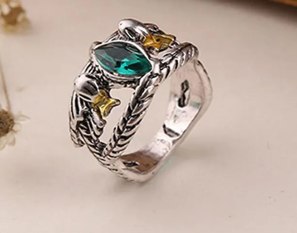 Władca Pierścieni Aragorn Mens Ring Gemstone Vintage Retro Retro Hobbit Antique Silver Green Crystal dla mężczyzn i kobiet Hurtownie DHL Free