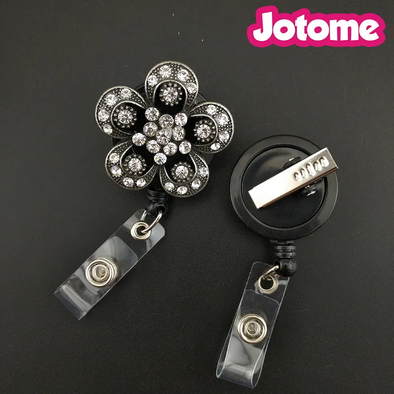 Porte-clés plaqué pistolet, pendentif en forme de fleur, cadeau médical pour infirmière, porte-bobine rétractable pour Badge d'identification, 50 pièces/lot