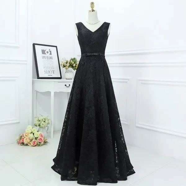 Black Lace A-Line Bridesmaid Dress V-Neck Sleeveless Lace-Up Back  Floor-Length Wedding Guest Gown from Dhgate Bridesmaid Dress - price 120.61