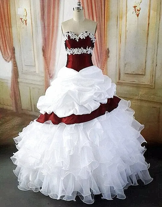Bollklänning vintage vin röd vit färgglada bröllopsklänningar med färg älskling 1950-tal gotiska brudklänningar non vita riktiga bilder