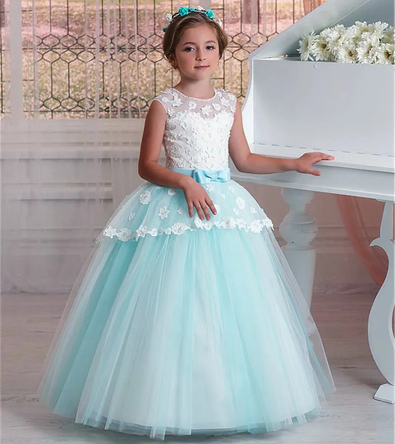 Spring Flower Girl Dresses Sheer Appliqued Jewel 3/4 Sleeves Baby Girl Children Party Dress Sweep Train Gowns For Communion With Bow